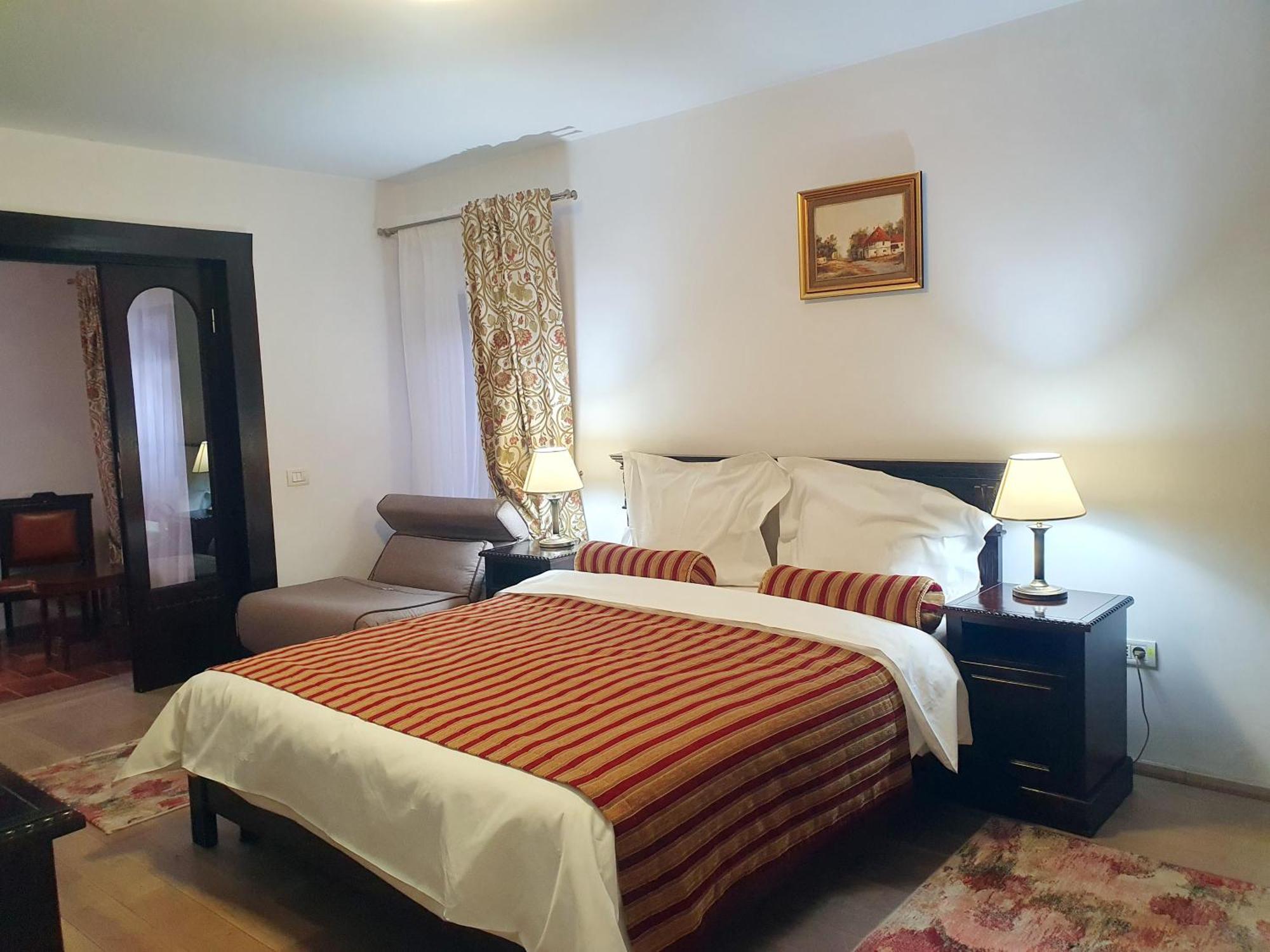 Vila Leonida - Resort Leonida Buşteni エクステリア 写真