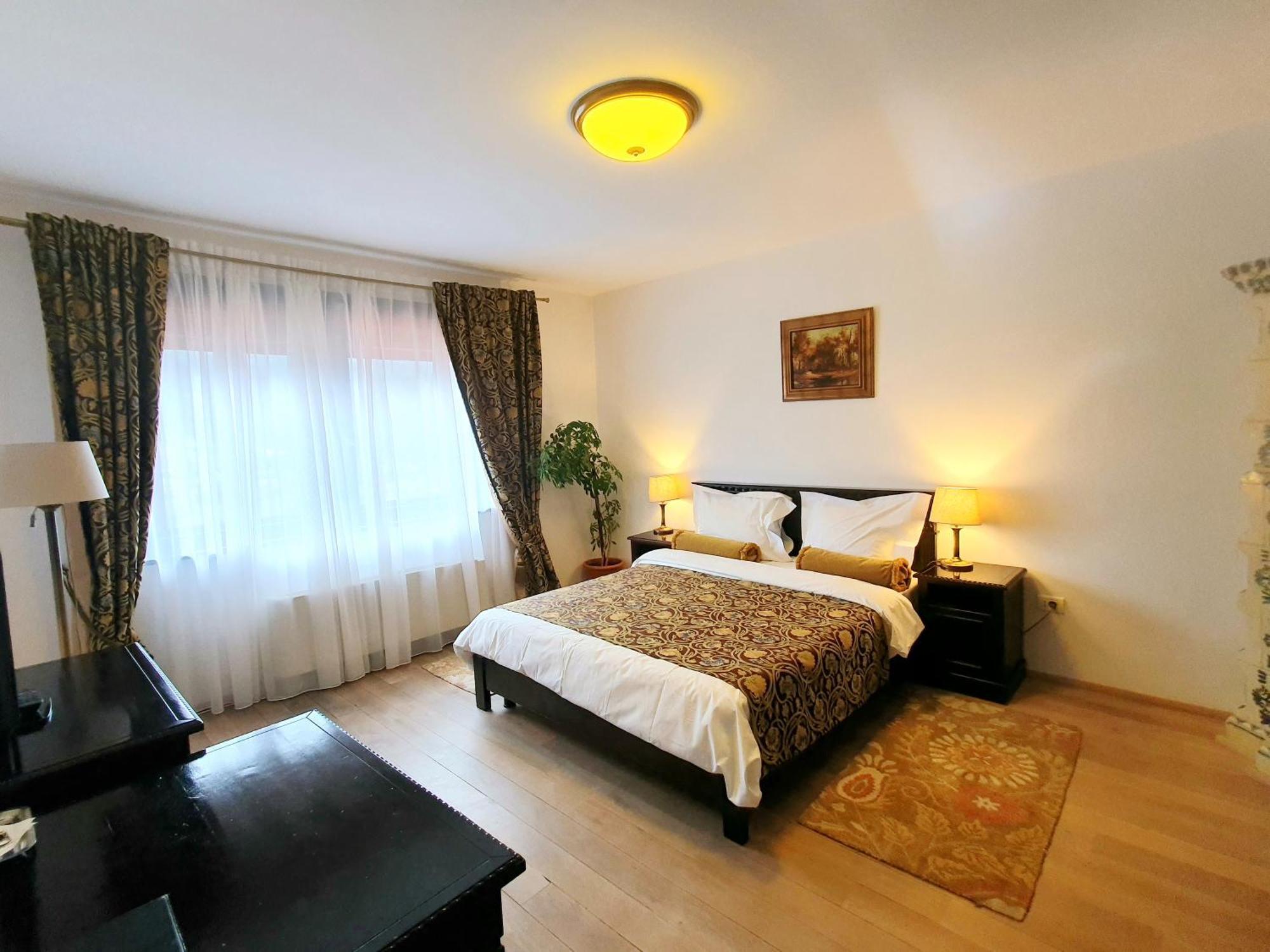 Vila Leonida - Resort Leonida Buşteni エクステリア 写真