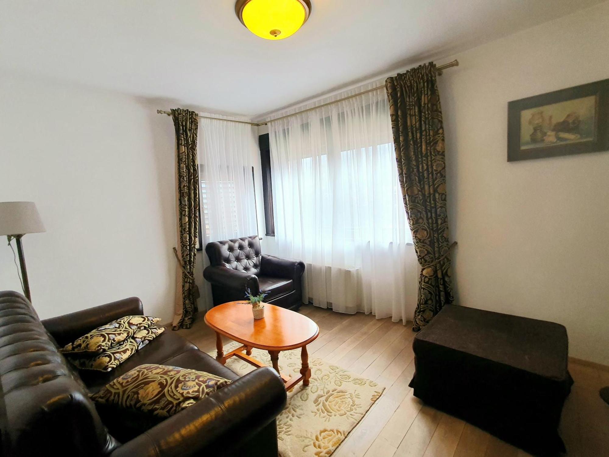 Vila Leonida - Resort Leonida Buşteni エクステリア 写真