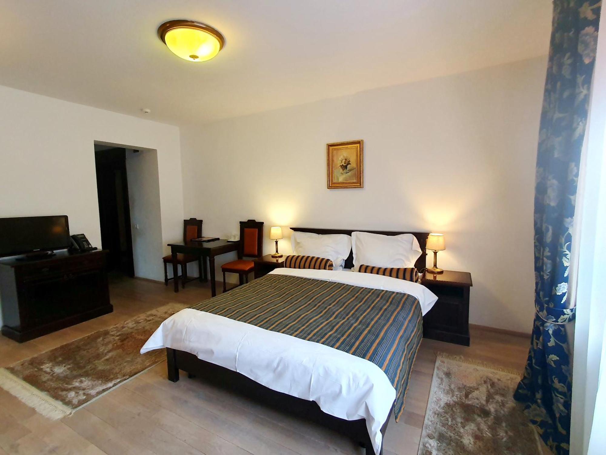 Vila Leonida - Resort Leonida Buşteni エクステリア 写真