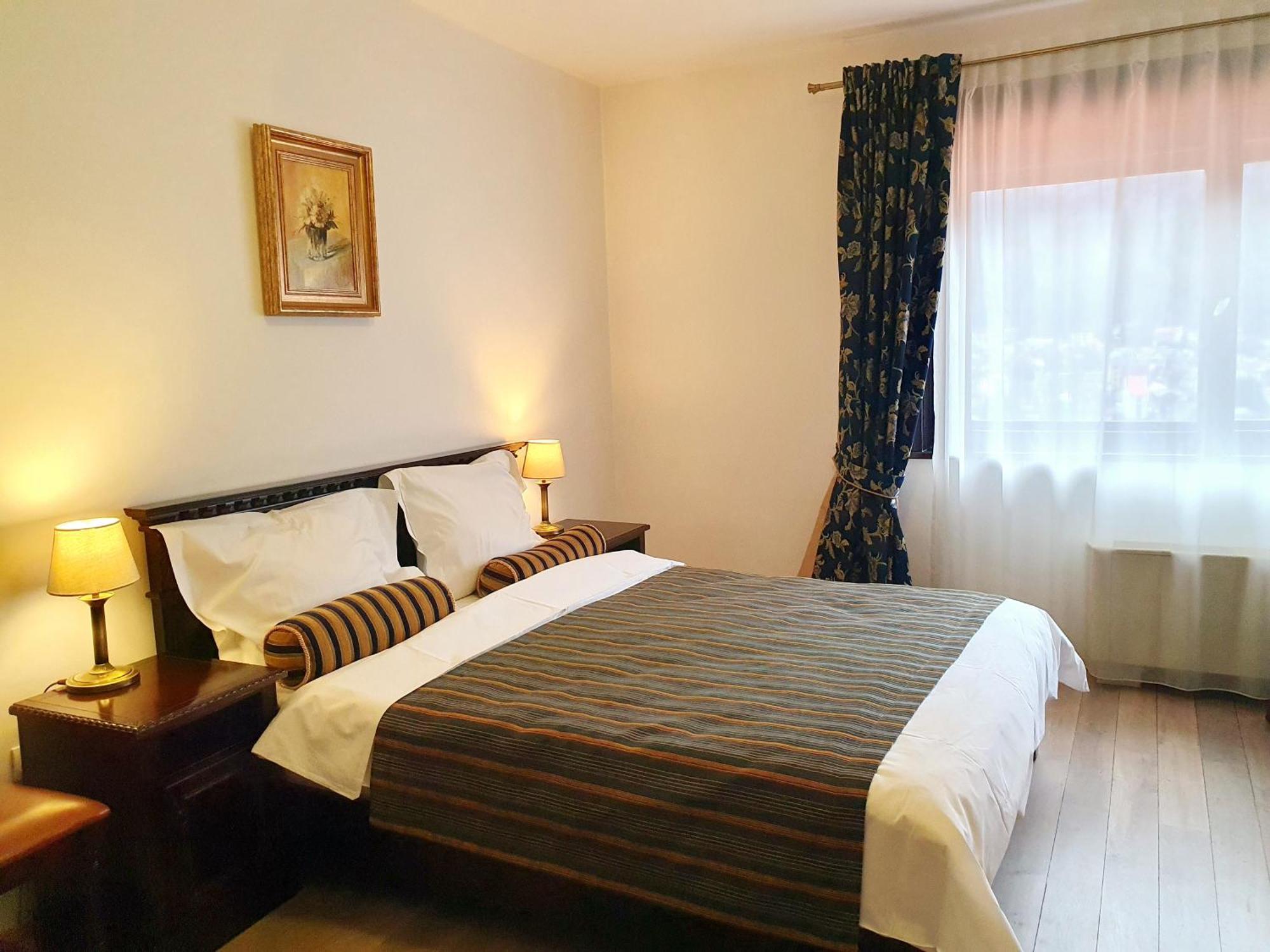 Vila Leonida - Resort Leonida Buşteni エクステリア 写真